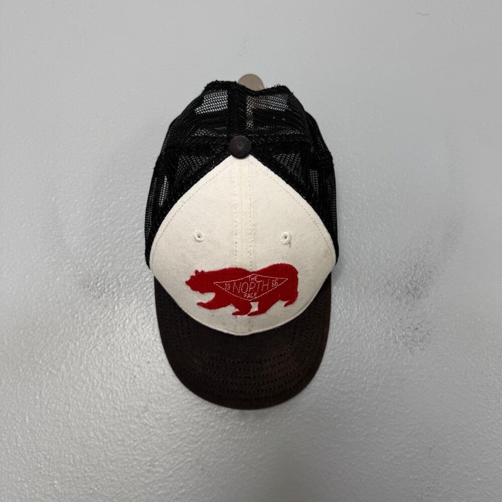 THE NORTH FACE youth size bear logo trucker hat